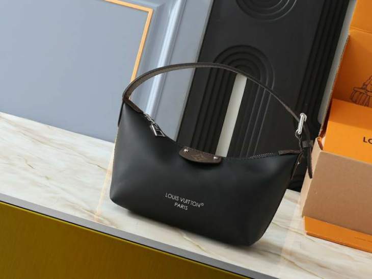 Picture of Louis Vuitton Handbags _SKUfw182993268fw